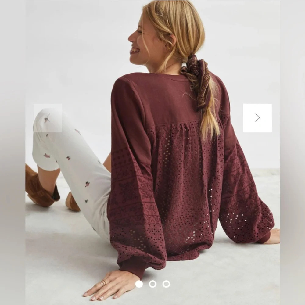 By Anthropologie burgundy wine plum eyelet sweatshirt puff sleeves size medium